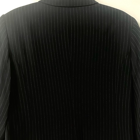 Mary McFadden Womens Size 16 Navy Blue Pinstripes 3 Button Suit Jacket Lined NEW - Picture 4 of 10